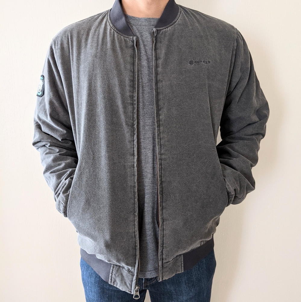 Quicksilver Bomber Jacket - Picture 1 of 6